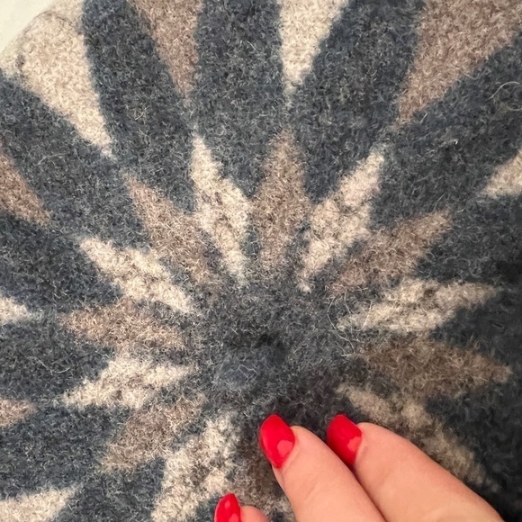 3/$25🎈Wool mix color block argyle beret hat - Picture 5 of 5